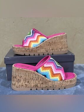 YOKI Wedge Slide Sandals in Hot Pink with Multicolor Zigzag - Size 9